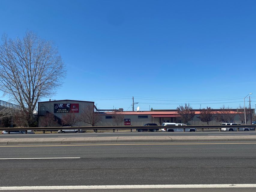 2036 NW Canal Blvd, Redmond, OR 97756